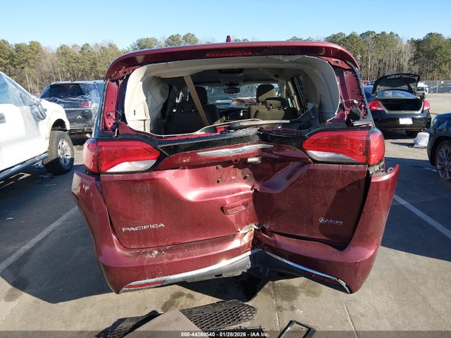 Aukcja sprzedaży 2017 Chrysler Pacifica Touring Plus, vin: 2C4RC1BGXHR841209, numer aukcji: 44260540