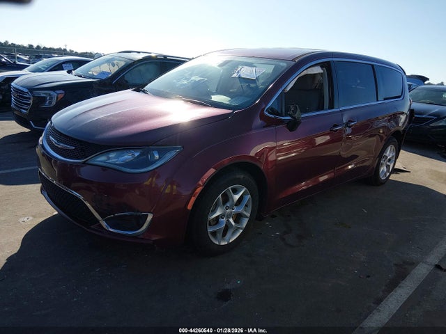 Aukcja sprzedaży 2017 Chrysler Pacifica Touring Plus, vin: 2C4RC1BGXHR841209, numer aukcji: 44260540