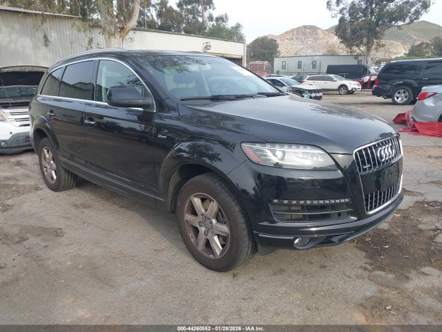 2015 AUDI Q7 WA1CGAFE3FD029862 Photo 0