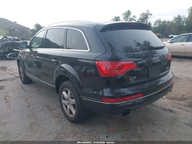 2015 AUDI Q7 WA1CGAFE3FD029862 Photo 2