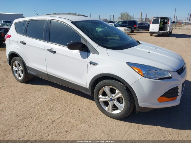 Ford ESCAPE S 2014 1FMCU0F72EUE53618 головне зображення
