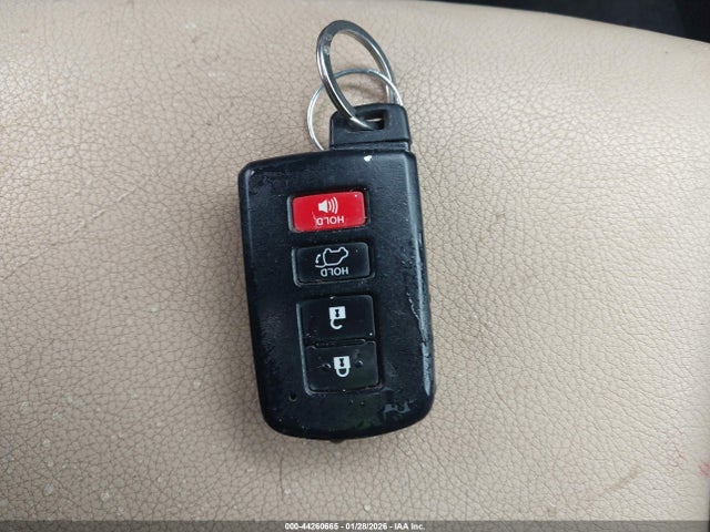 Toyota Rav4 Limited 2015 2T3DFREV7FW302558 Image 11