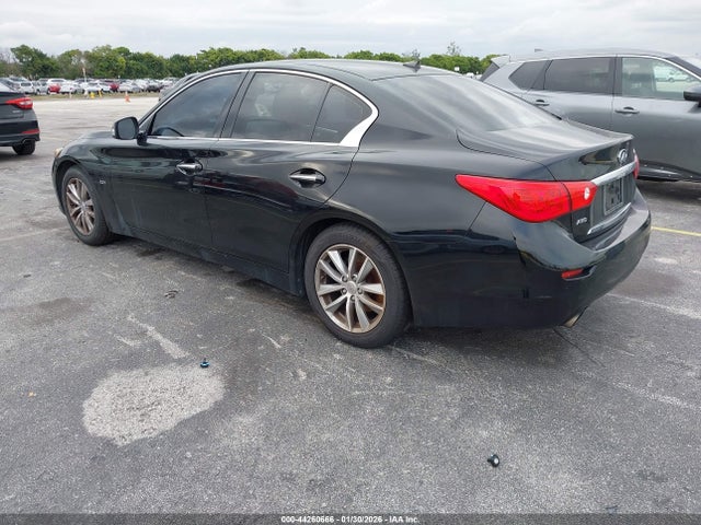 2016 INFINITI Q50 JN1CV7AR1GM250082 Photo 2