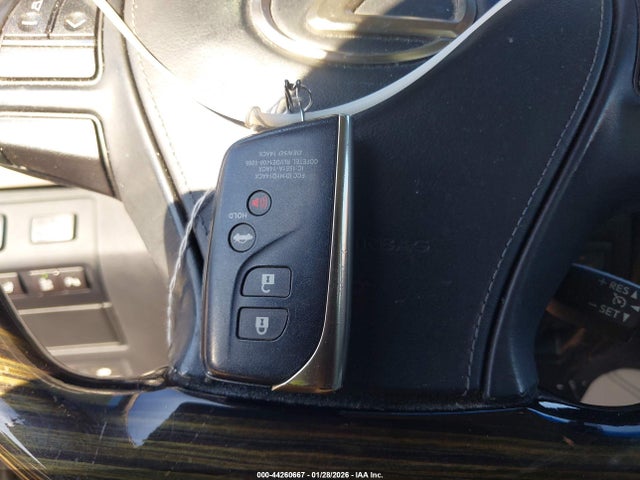 2016 LEXUS LS 460 JTHDL5EF8G5007907 Photo 10