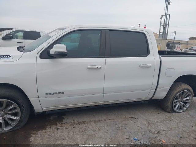 2023 Ram 1500 Laramie  4x2 5'7 Box მანქანა იყიდება აუქციონზე, vin: 1C6RREJT3PN677017, აუქციონის ნომერი: 44260680