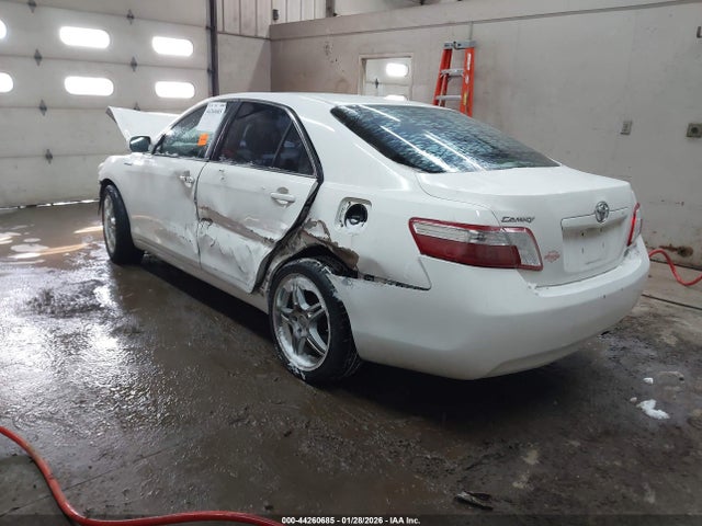 2007 TOYOTA CAMRY HYBRID JTNBB46K273028549 Photo 2