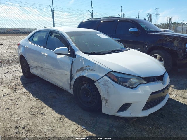 5YFBURHE1FP206573 Toyota COROLLA LE