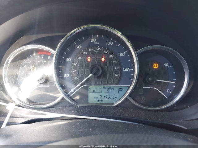 5YFBURHE1FP206573 Toyota COROLLA LE