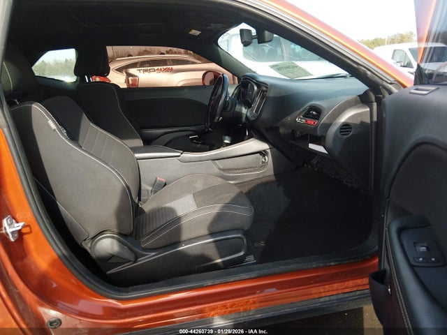 Продажа на аукционе авто 2020 Dodge Challenger, vin: NCS108841, номер лота: 44260739