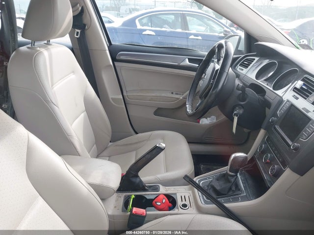 3VWH17AU3HM508527 Volkswagen GOLF ALLTRACK