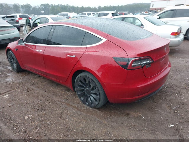 44260769 :رقم المزاد ، 5YJ3E1EA7JF163625 vin ، 2018 Tesla Model 3 Long Range/mid Range مزاد بيع