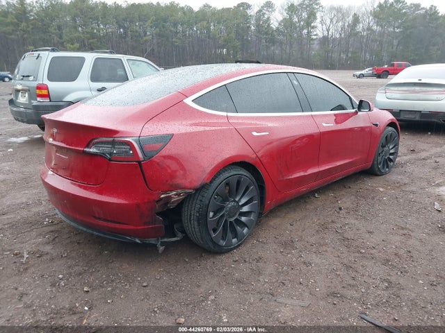 44260769 :رقم المزاد ، 5YJ3E1EA7JF163625 vin ، 2018 Tesla Model 3 Long Range/mid Range مزاد بيع