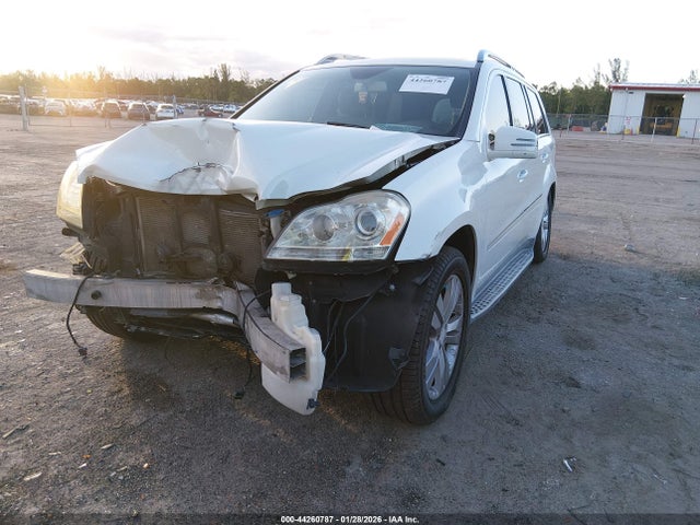 2011 MERCEDES-BENZ GL-CLASS 4JGBF7BE6BA695974 Photo 1