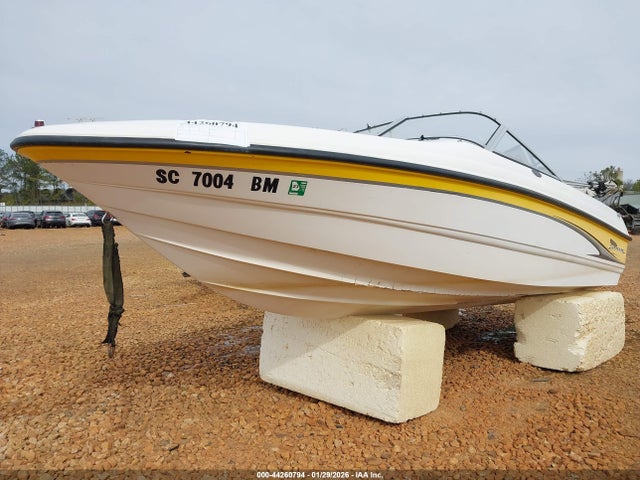 44260794 :رقم المزاد ، FGB72756D202 vin ، 2002 Chapparal 180 Ss مزاد بيع