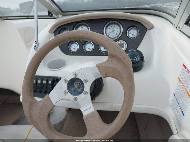 44260794 :رقم المزاد ، FGB72756D202 vin ، 2002 Chapparal 180 Ss مزاد بيع