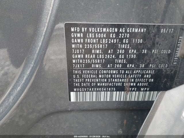 2017 VOLKSWAGEN TIGUAN WVGSV7AXXHK041875 Photo 8