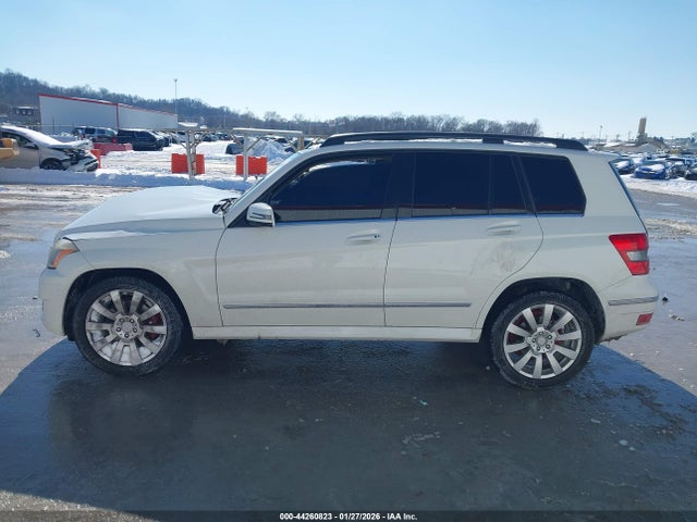 44260823 :رقم المزاد ، WDCGG5GB6BF628931 vin ، 2011 Mercedes-benz Glk 350 مزاد بيع