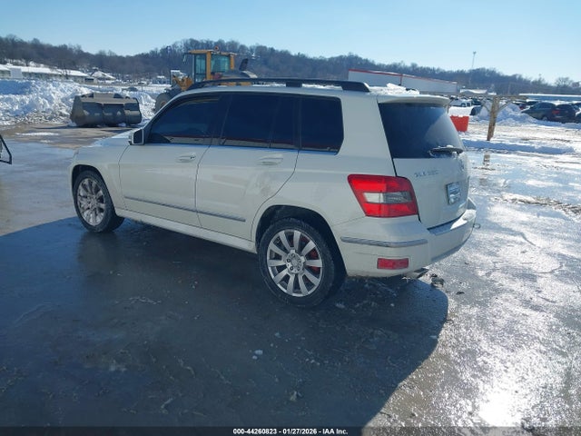 2011 MERCEDES-BENZ GLK 350 WDCGG5GB6BF628931 Photo 2