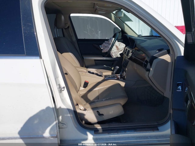 2011 MERCEDES-BENZ GLK 350 WDCGG5GB6BF628931 Photo 4