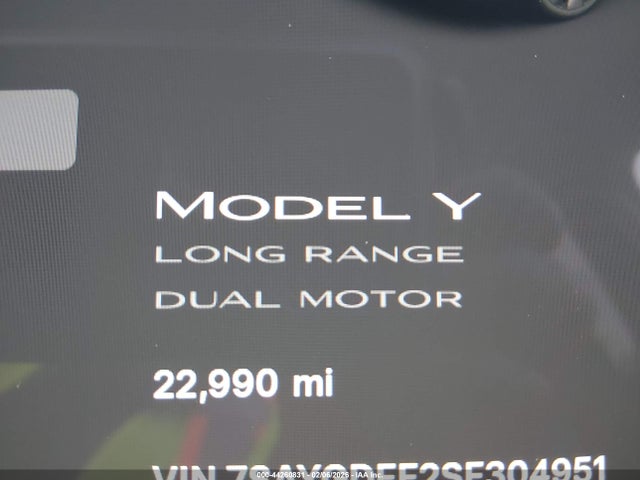 44260831 :رقم المزاد ، 7SAYGDEE2SF304951 vin ، 2025 Tesla Model Y Long Range Dual Motor All-wheel Drive مزاد بيع