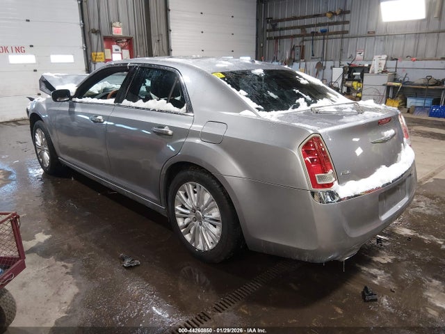44260850 :رقم المزاد ، 2C3CCARG4EH365962 vin ، 2014 Chrysler 300 مزاد بيع