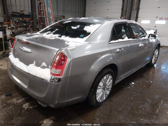 44260850 :رقم المزاد ، 2C3CCARG4EH365962 vin ، 2014 Chrysler 300 مزاد بيع