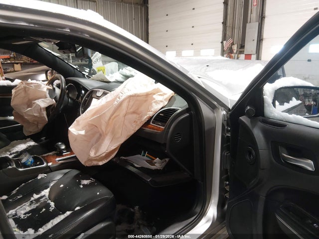 44260850 :رقم المزاد ، 2C3CCARG4EH365962 vin ، 2014 Chrysler 300 مزاد بيع