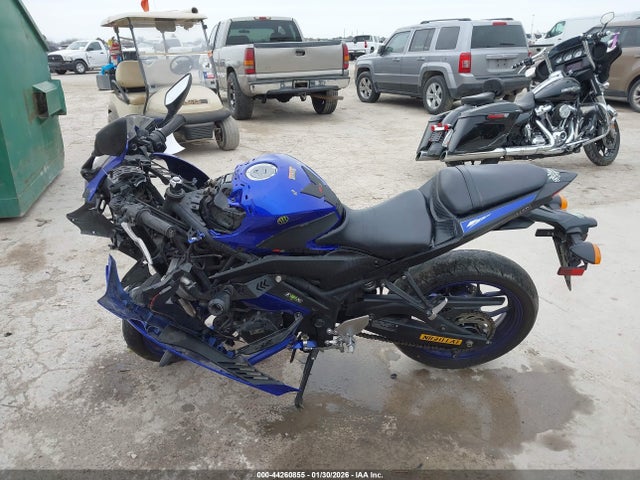 Yamaha Yzfr3 A 2021 MH3RH18YXMK008232 Image 12