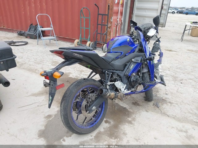 2021 YAMAHA YZFR3 MH3RH18YXMK008232 Photo 3