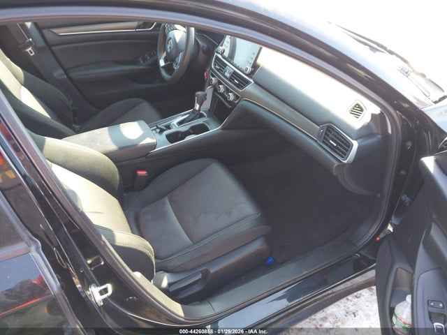 2020 Honda Accord Lx მანქანა იყიდება აუქციონზე, vin: 1HGCV1F11LA133564, აუქციონის ნომერი: 44260858