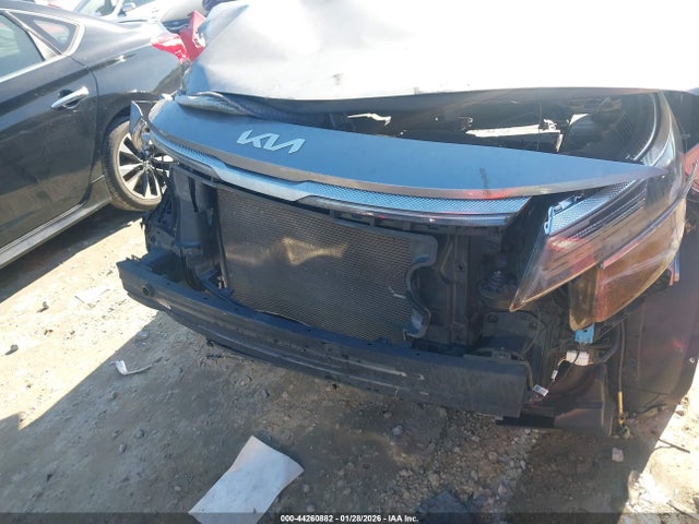 Продажа на аукционе авто 2022 Kia Seltos S, vin: KNDEU2AA1N7316499, номер лота: 44260882