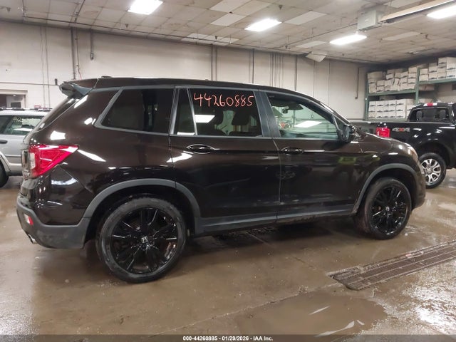 44260885 :رقم المزاد ، 5FNYF8H29MB027873 vin ، 2021 Honda Passport Awd Sport مزاد بيع