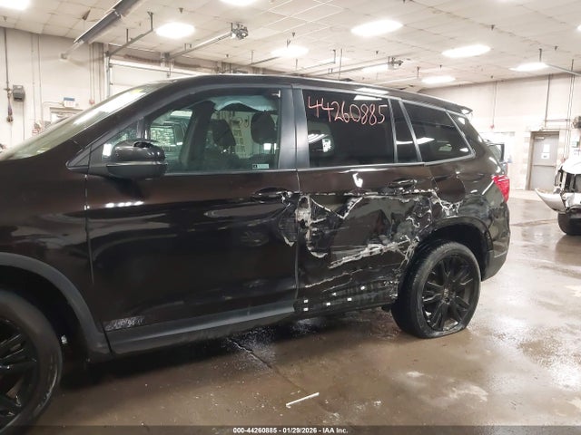 44260885 :رقم المزاد ، 5FNYF8H29MB027873 vin ، 2021 Honda Passport Awd Sport مزاد بيع