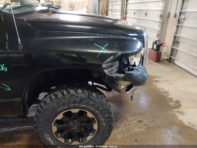 44260891 :رقم المزاد ، 3D7KS28C65G775814 vin ، 2005 Dodge Ram 2500 Slt/laramie مزاد بيع