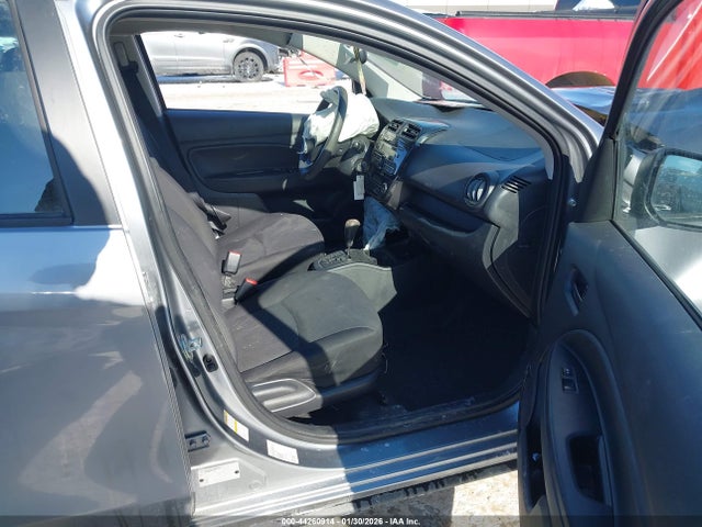 2015 MITSUBISHI MIRAGE ML32A3HJ7FH056017 Photo 4