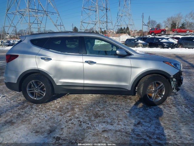 5XYZUDLB1HG485254 Hyundai Santa Fe Sport 2.4l