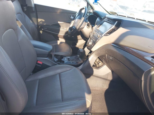 5XYZUDLB1HG485254 Hyundai Santa Fe Sport 2.4l