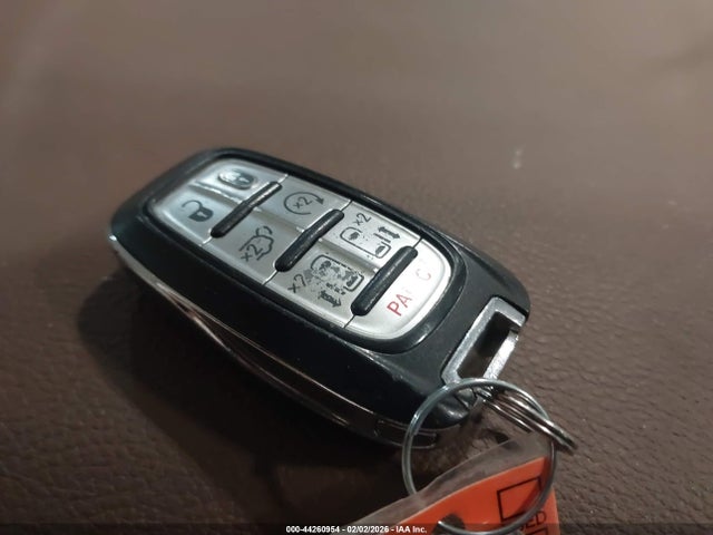 2019 CHRYSLER PACIFICA 2C4RC1GG9KR609930 Photo 10