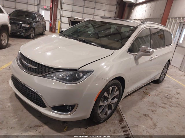 2019 CHRYSLER PACIFICA 2C4RC1GG9KR609930 Photo 1