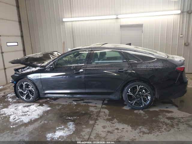 2025 Kia K5 Gt-line მანქანა იყიდება აუქციონზე, vin: KNAG64J74S5383184, აუქციონის ნომერი: 44260956