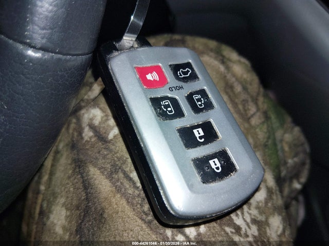 2017 TOYOTA SIENNA 5TDYZ3DC9HS887461 Photo 10