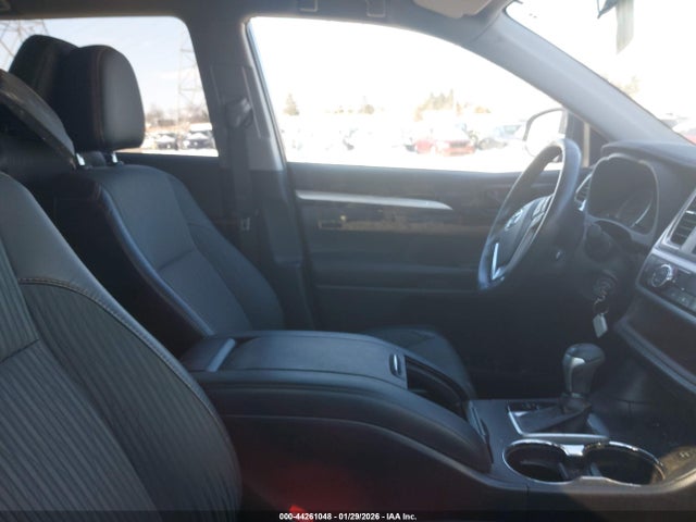 5TDBZRFH0KS991569 Toyota Highlander Le Plus