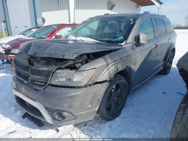 44261054 :رقم المزاد ، 3C4PDCGB4LT266544 vin ، 2020 Dodge Journey Crossroad مزاد بيع