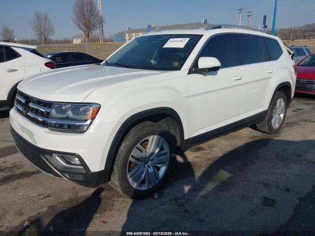 Продажа на аукционе авто 2018 Volkswagen Atlas 3.6l V6 Sel Premium, vin: 1V2NR2CA1JC556439, номер лота: 44261062