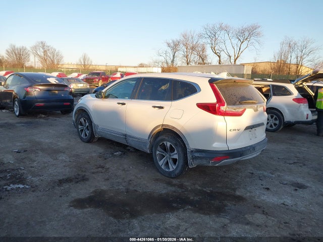 Honda CR-V LX 2019 2HKRW6H33KH216096 Image 3