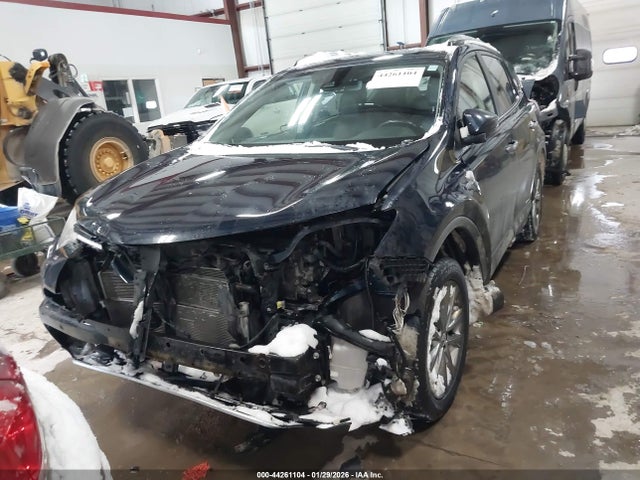 44261104 :رقم المزاد ، JTMDJREV7JD180577 vin ، 2018 Toyota Rav4 Hybrid Limited مزاد بيع