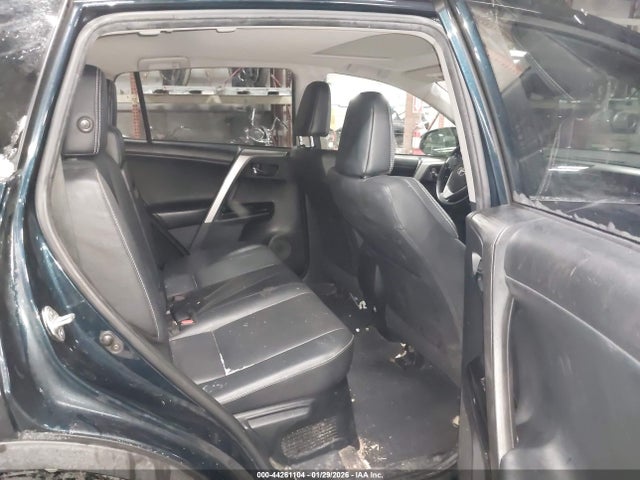 44261104 :رقم المزاد ، JTMDJREV7JD180577 vin ، 2018 Toyota Rav4 Hybrid Limited مزاد بيع