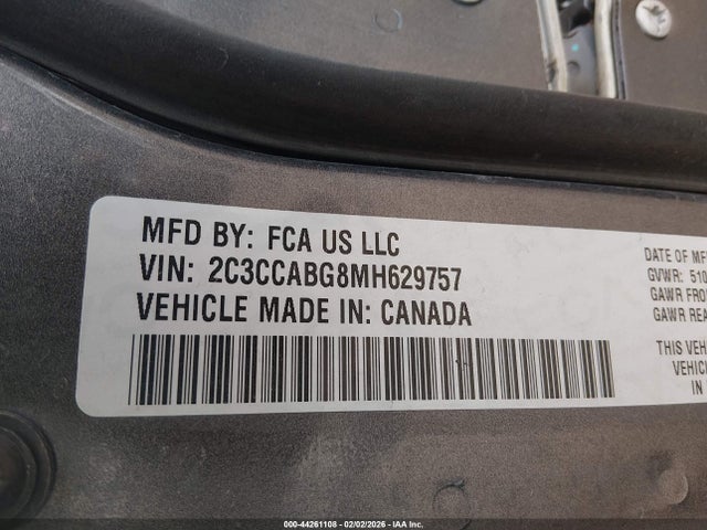 44261108 :رقم المزاد ، 2C3CCABG8MH629757 vin ، 2021 Chrysler 300 300s مزاد بيع