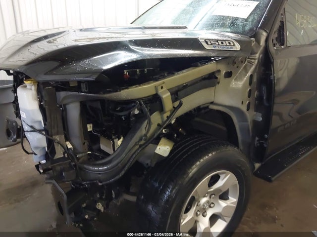Продаж на аукціоні авто 2022 Ram 1500 Big Horn  4x4 5'7 Box, vin: 1C6RRFFG6NN237890, номер лоту: 44261146
