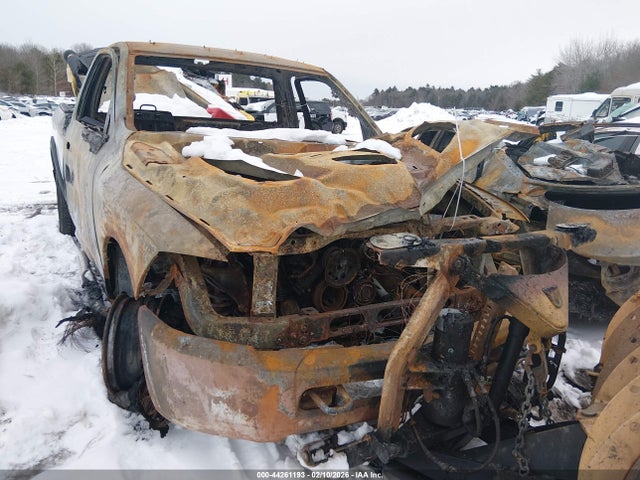 44261193 :رقم المزاد ، 3D7LT2ET2AG131095 vin ، 2010 Dodge Ram 2500 St مزاد بيع